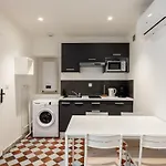 Avec Exterieur - Gare Centre-ville Apartman *